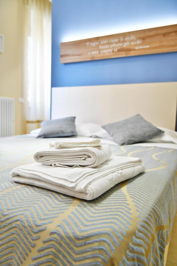 Astro Blu Bed & Breakfast Lecce Bagian luar foto