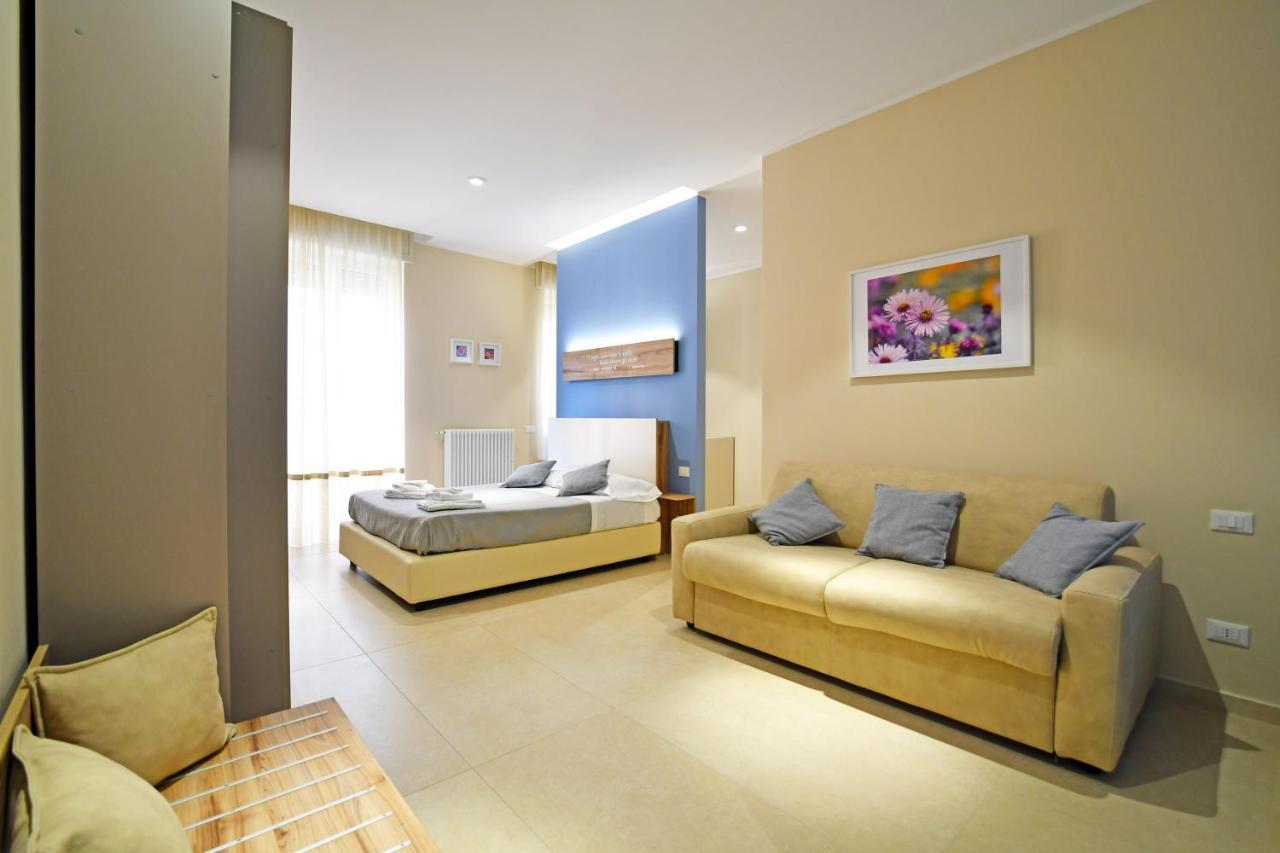 Astro Blu Bed & Breakfast Lecce Bagian luar foto