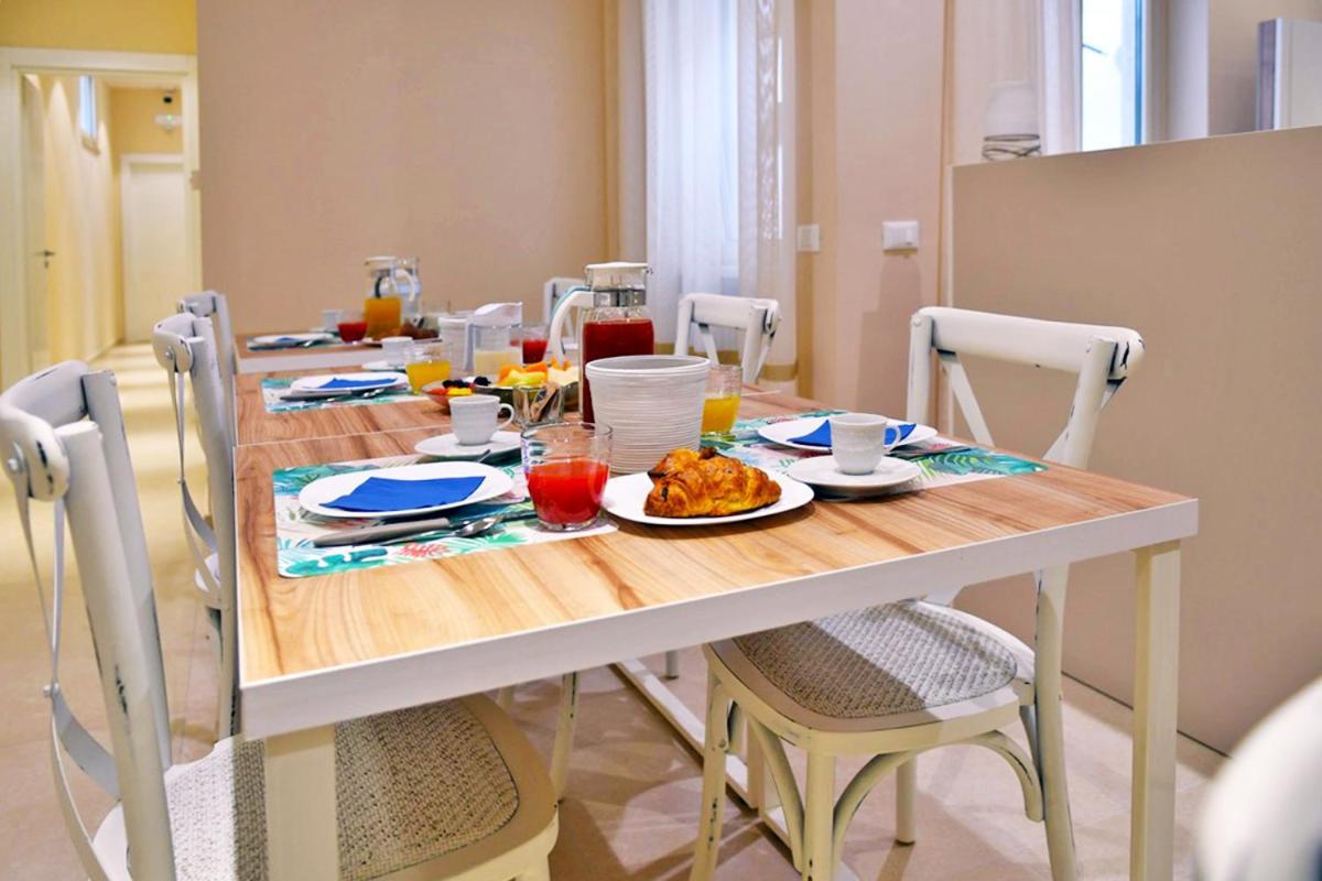Astro Blu Bed & Breakfast Lecce Bagian luar foto