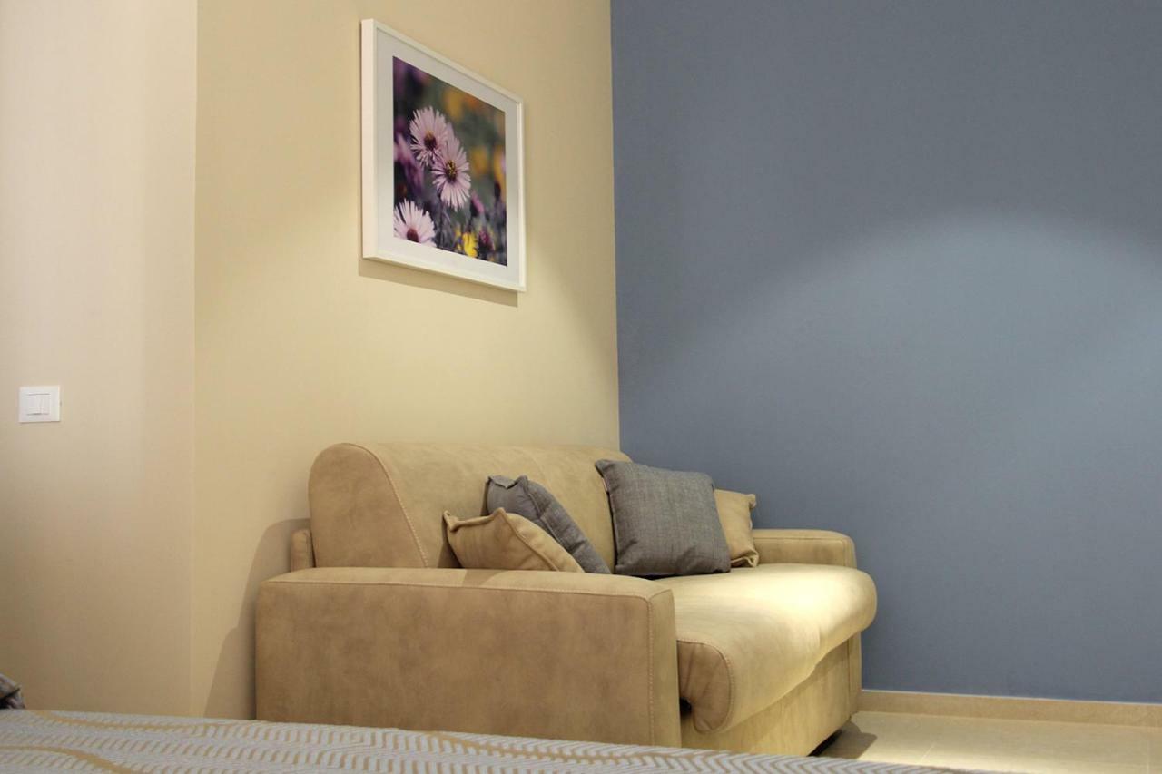Astro Blu Bed & Breakfast Lecce Bagian luar foto